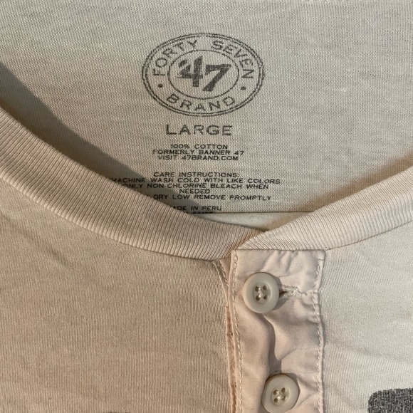 Vintage 47 Brand Boston Bruins Henley - Picture 3 of 5